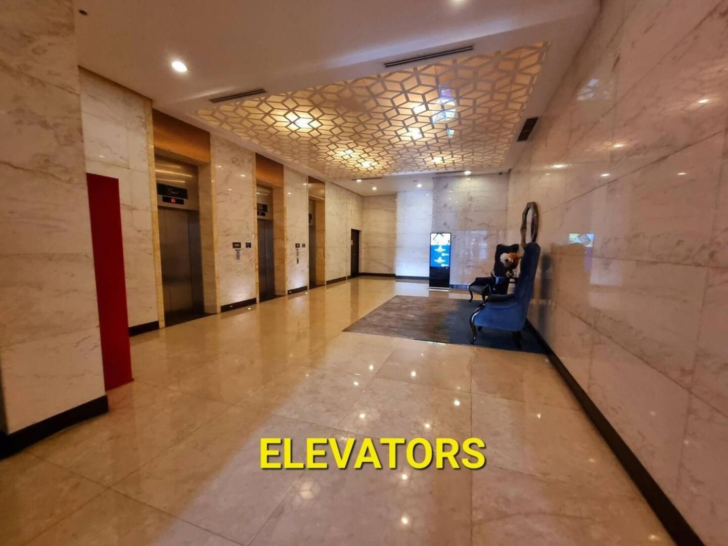 Elegant Bgc Beside Venice Mall #vlrtc27e Holiday home