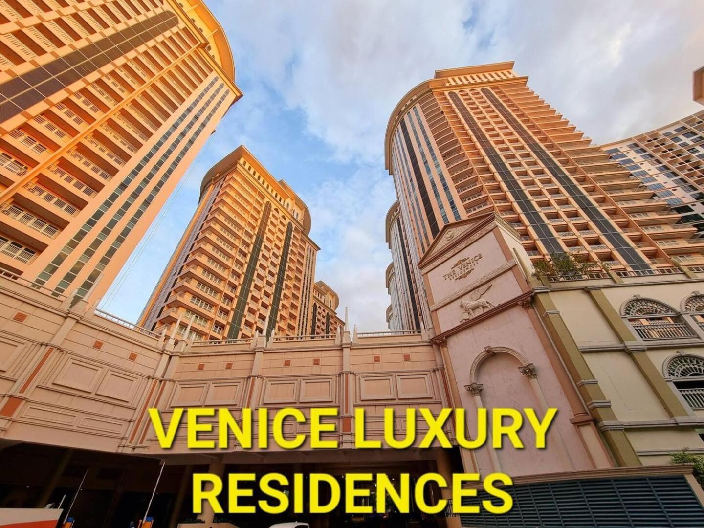 Elegant Bgc Beside Venice Mall #vlrtc27e Holiday home