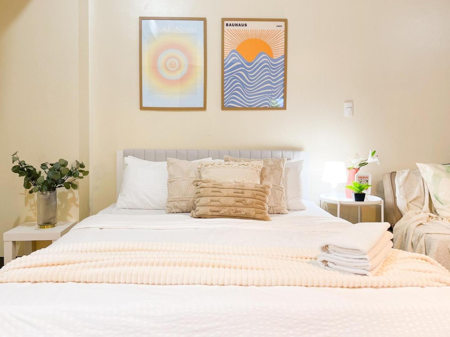 Elegant Bgc Beside Venice Mall #vlrtc27e Holiday home *