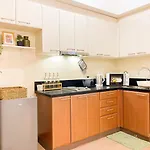 Elegant Bgc Condo Beside Venice Mall #Vlrtc27E