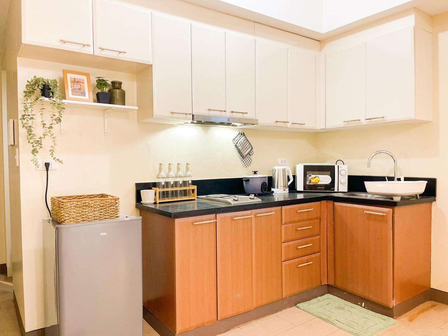 Bahay bakasyunan Elegant Bgc Beside Venice Mall #vlrtc27e Manila