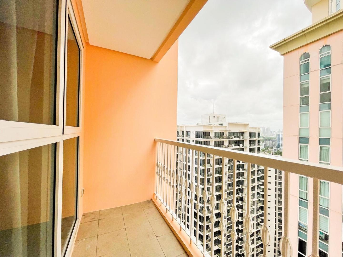 Elegant Bgc Beside Venice Mall #vlrtc27e Bahay bakasyunan *