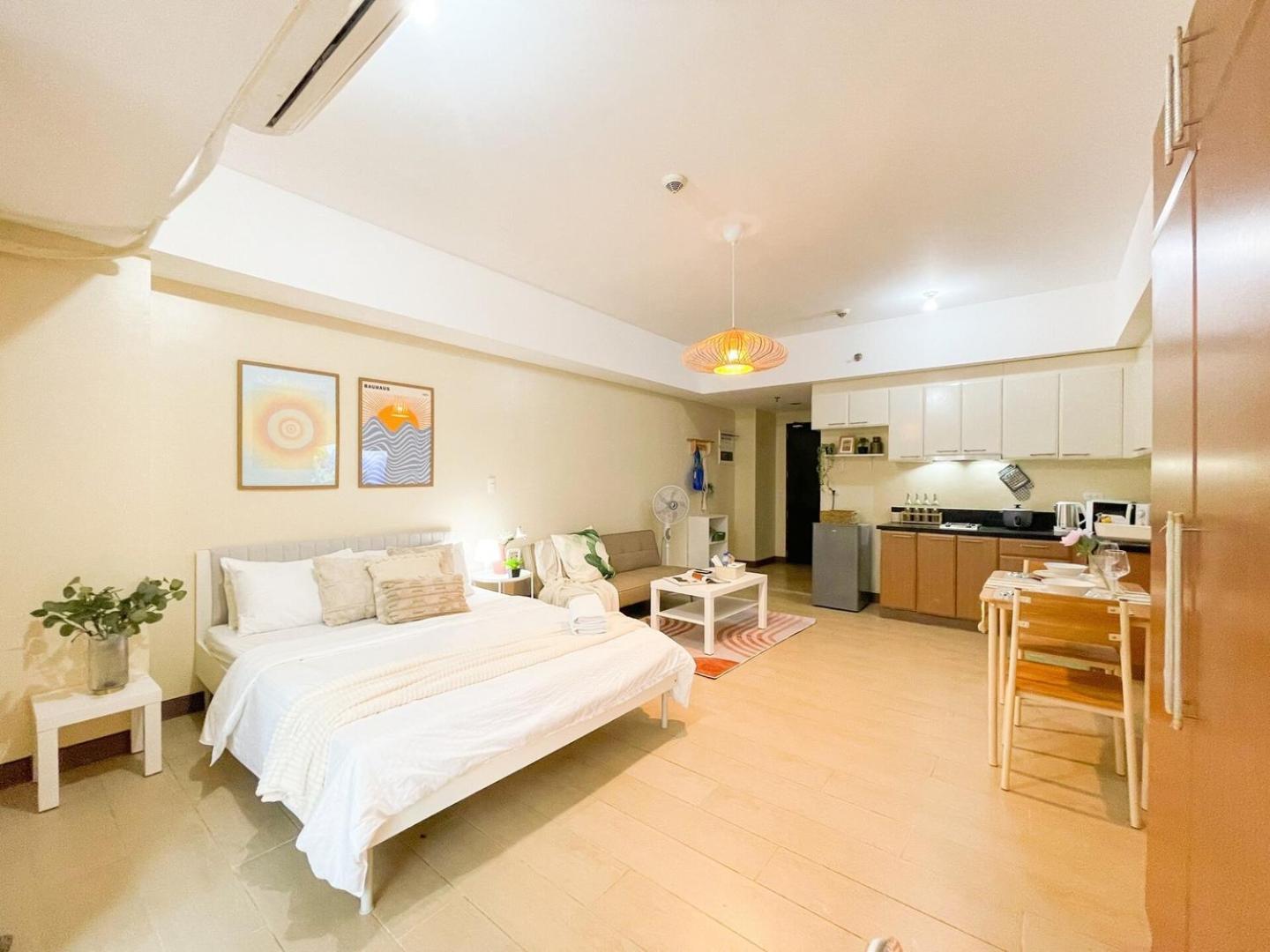 Elegant Bgc Beside Venice Mall #vlrtc27e * Manila